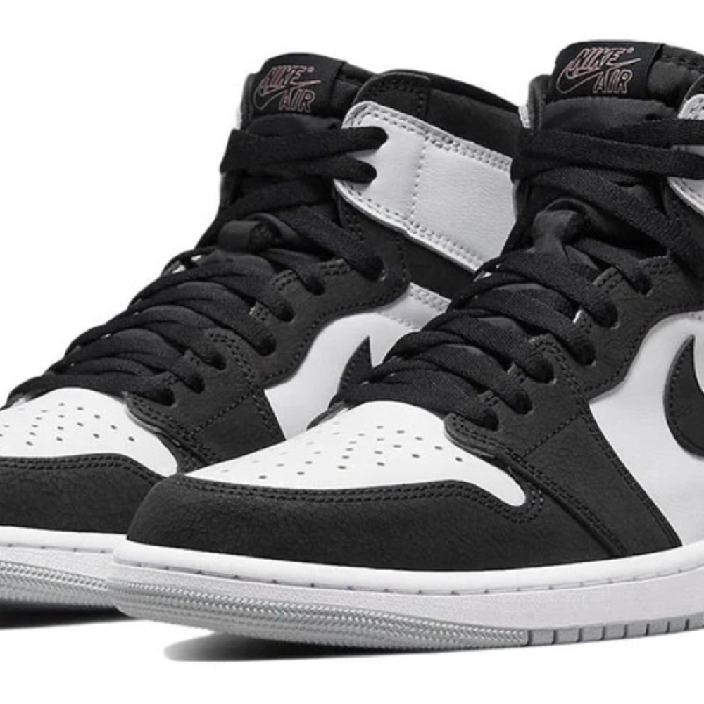 Jordan 1 “Stage Haze”